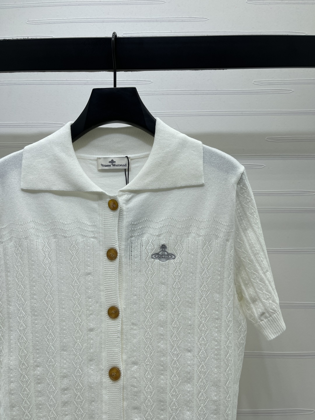 Women's short sleeves